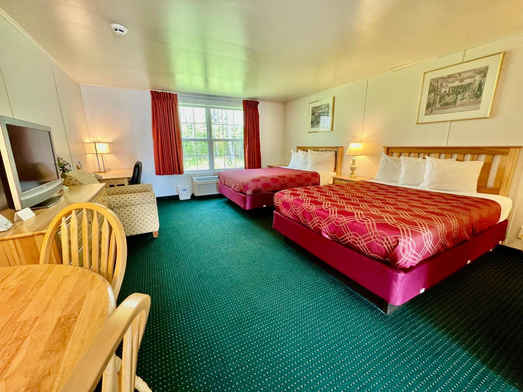 Rodeway Inn & Suites Brunswick Near Hwy 1 Extérieur photo