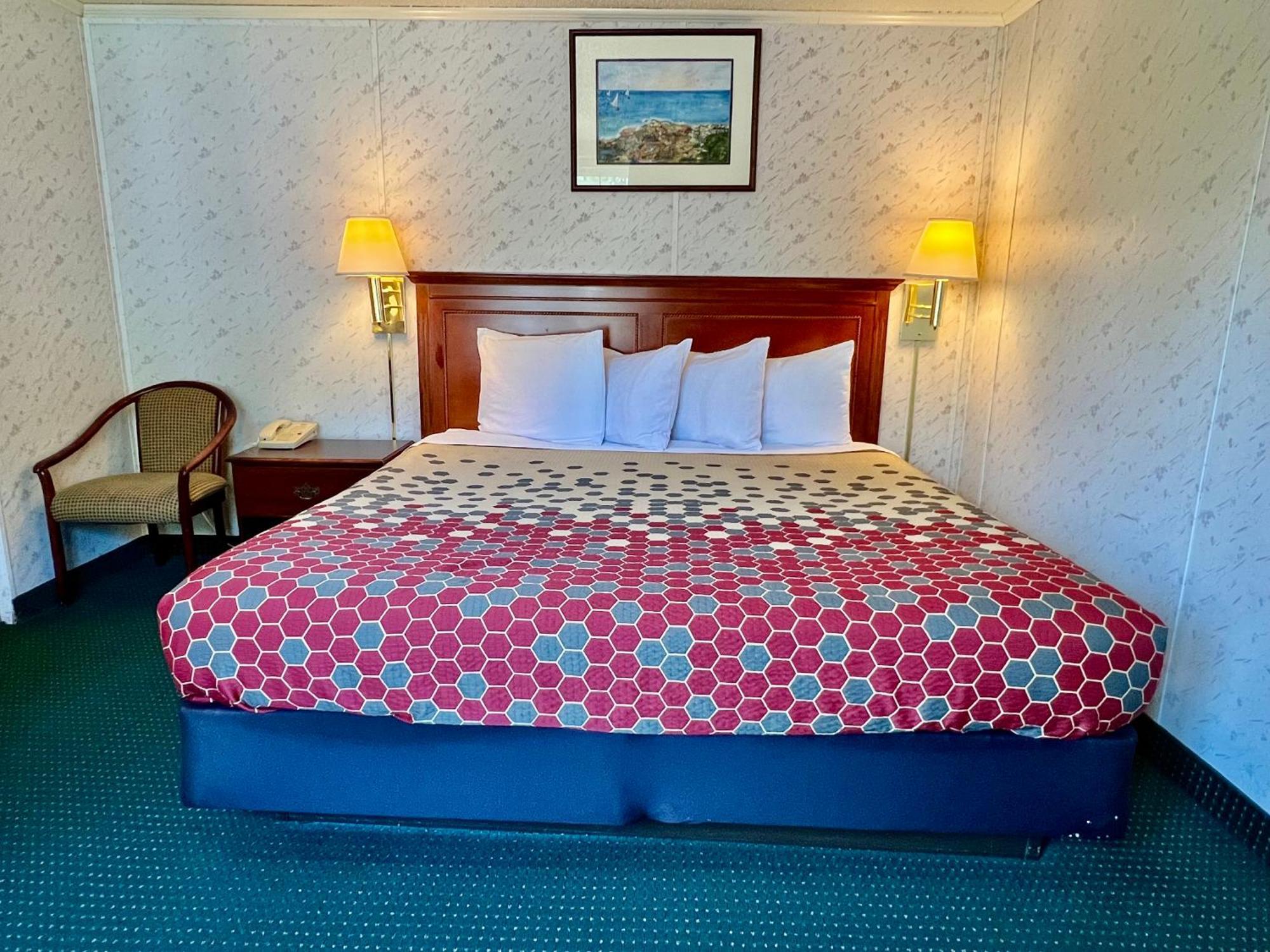 Rodeway Inn & Suites Brunswick Near Hwy 1 Extérieur photo