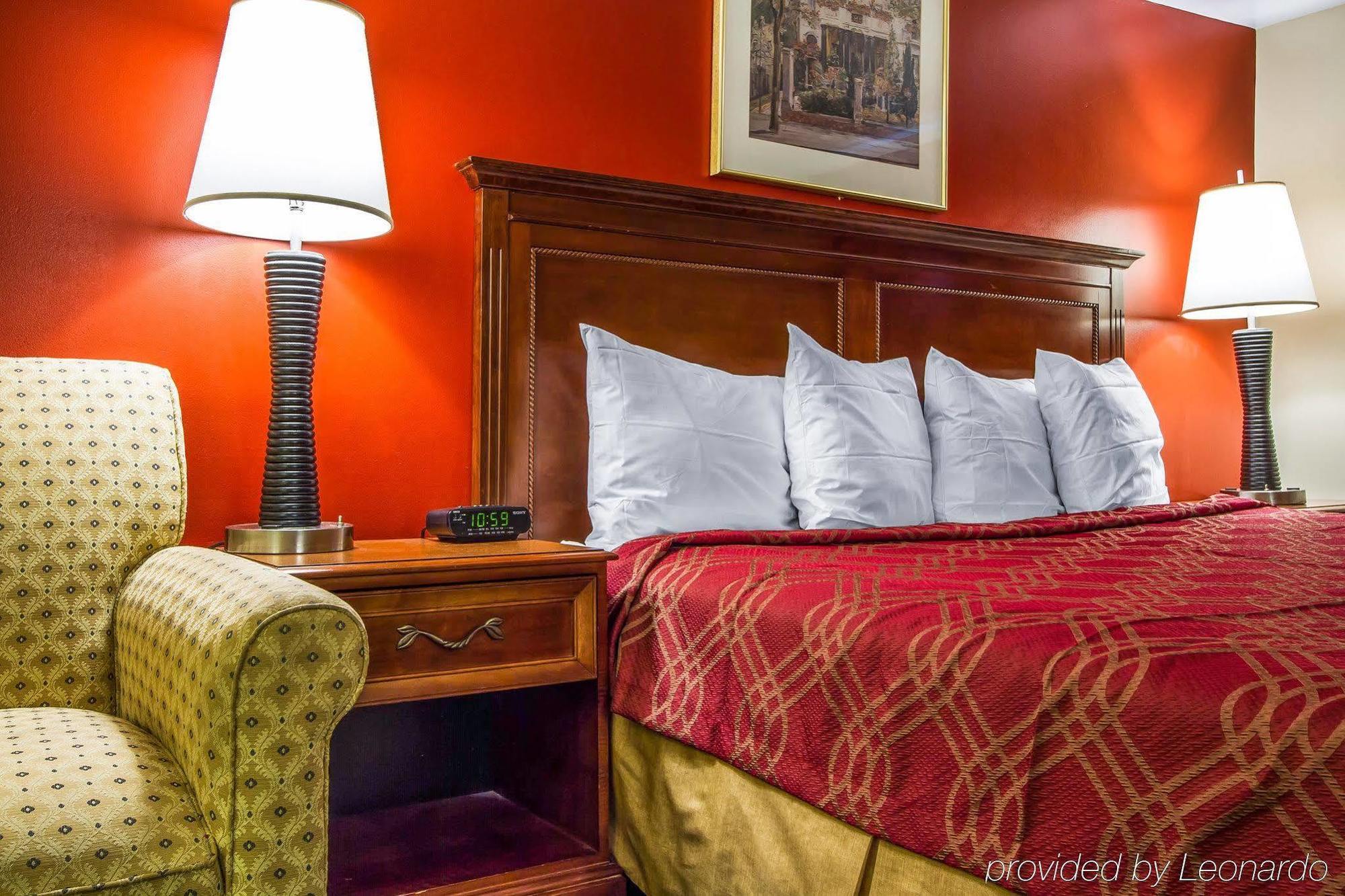 Rodeway Inn & Suites Brunswick Near Hwy 1 Extérieur photo